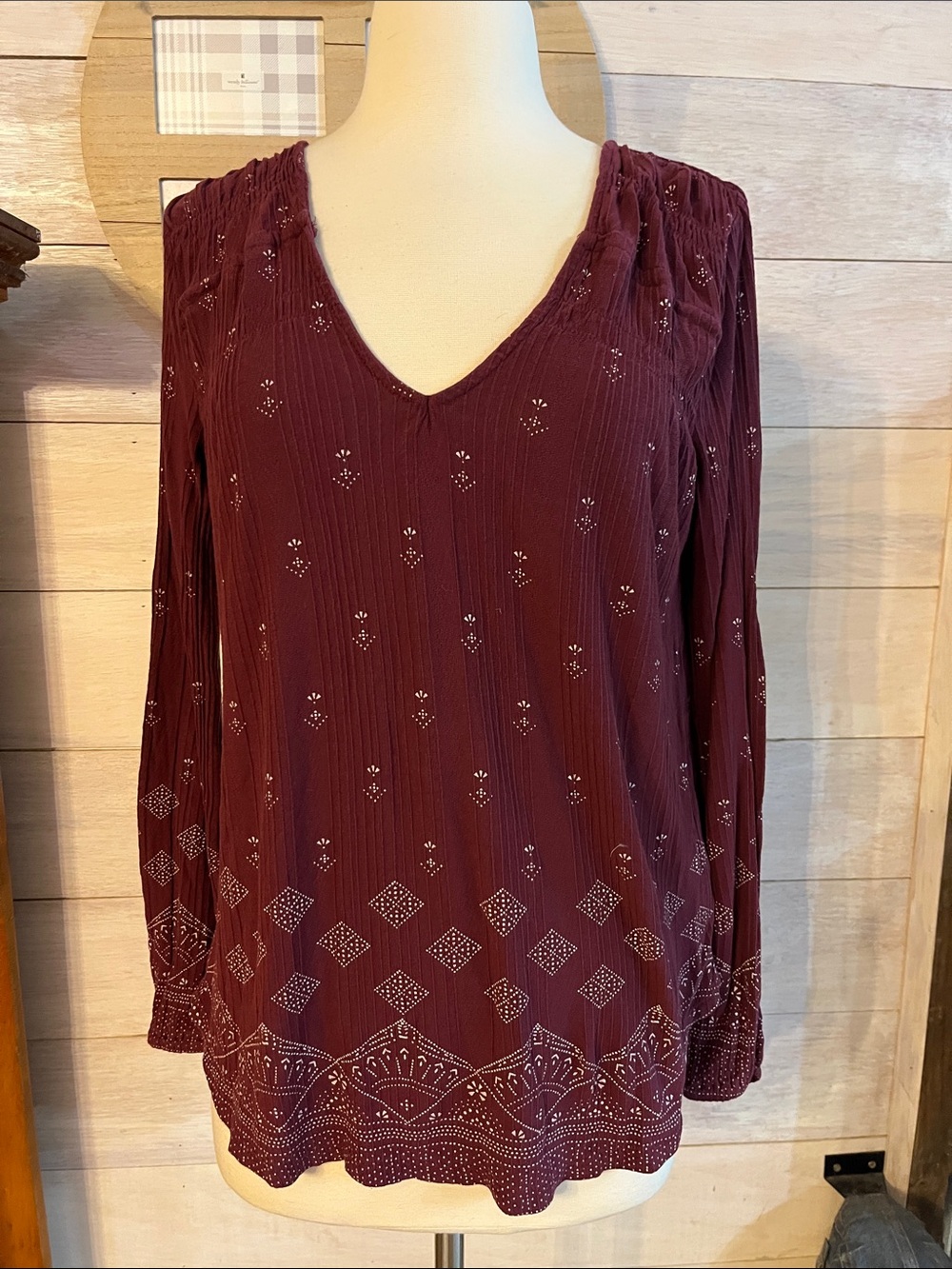 Lucky Brand Burgundy Boho V-Neck Long Sleeve Top M